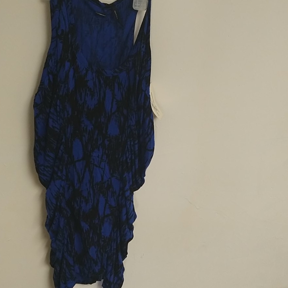 Top - Picture 3 of 4